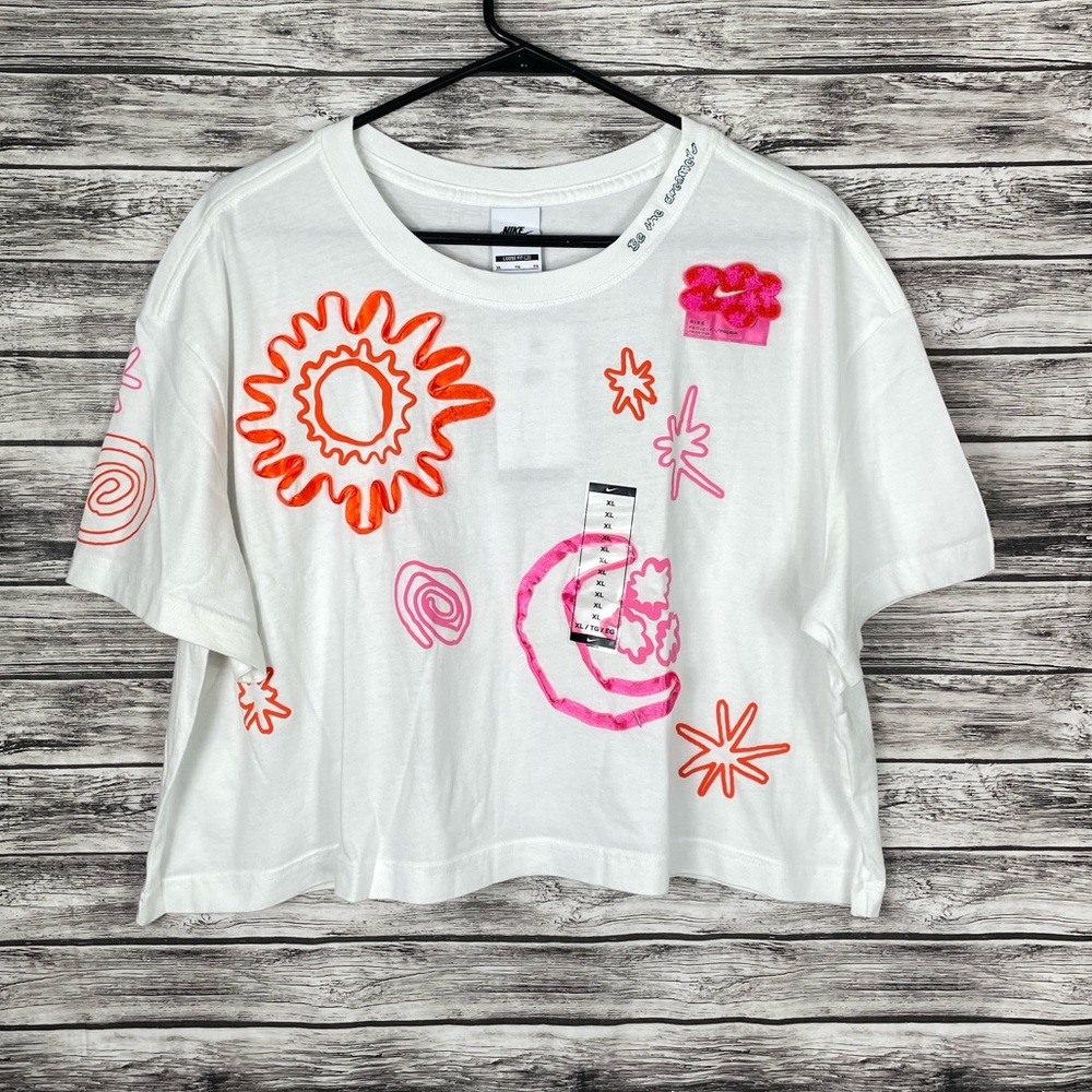 ✔️NWT Nike Be The Dreamer Top - XL